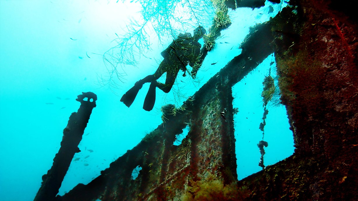 Boga Wreck — No Fear Diving | Amed'ku Villas | Amed Bali